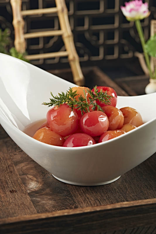 精美凉菜糖水山楂果图片