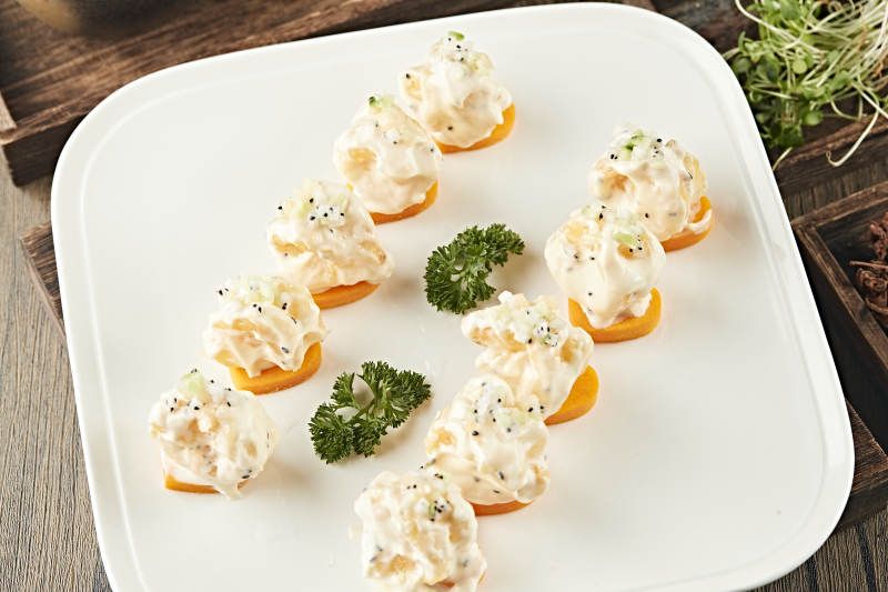 新派川菜芝士大虾球图片