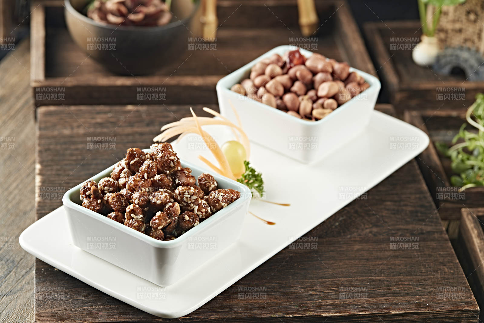 双味果仁花生米图片