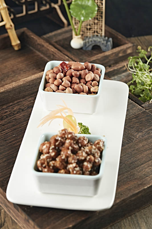 双味果仁花生米图片