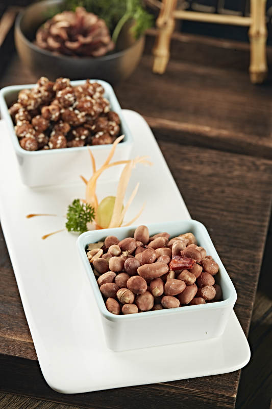 双味果仁花生米图片