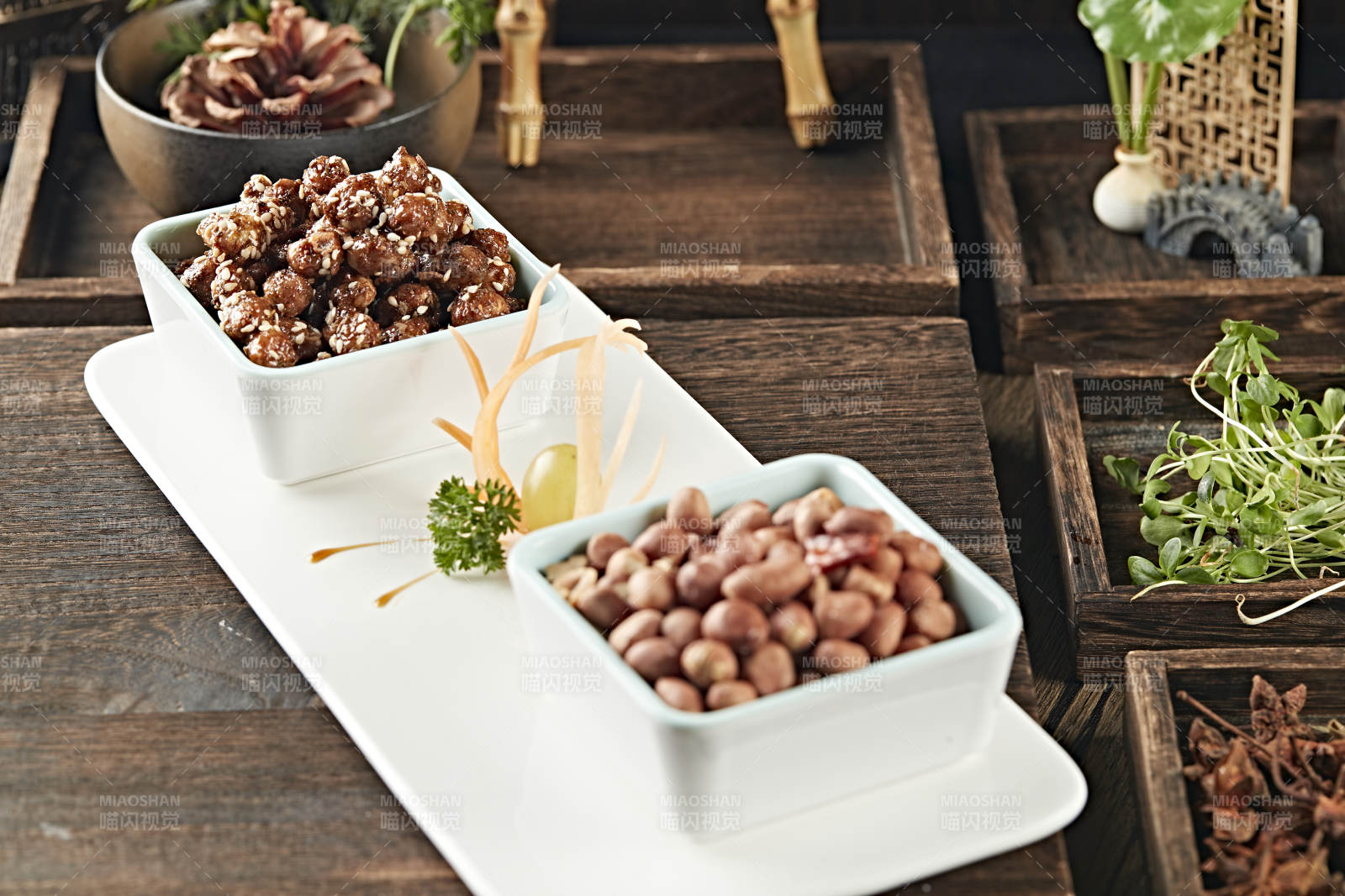 双味果仁花生米图片