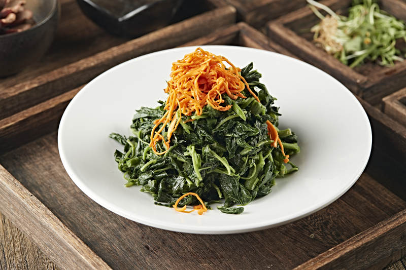 虫草花凉拌鸡毛菜图片