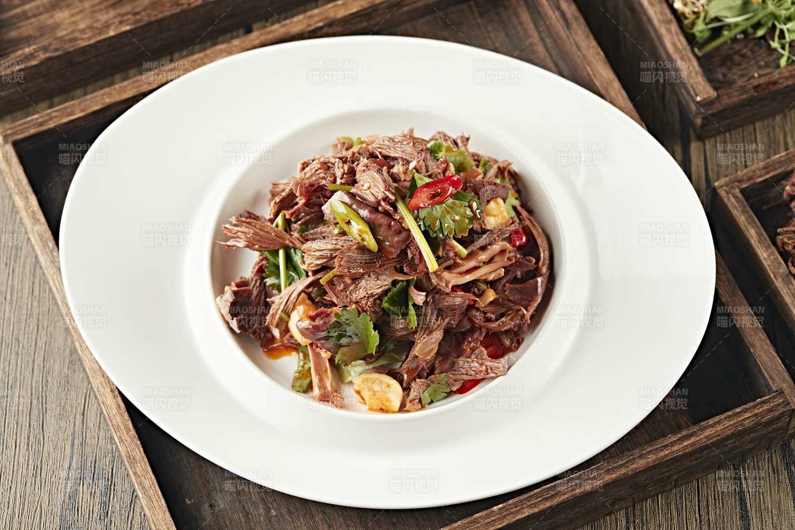 美味凉菜手撕驴肉图片