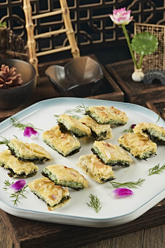 海苔紫菜蕨菜杏仁饼图片