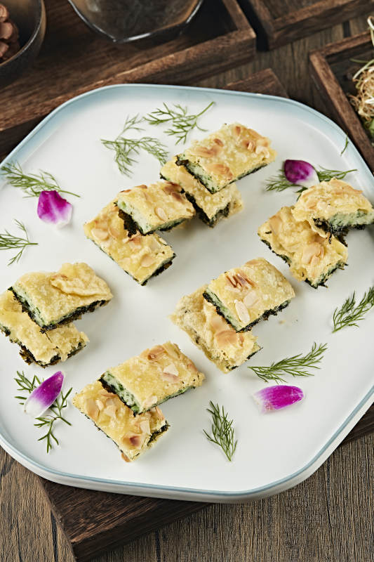 海苔紫菜蕨菜杏仁饼图片