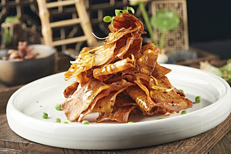 油炸拔丝红薯片图片