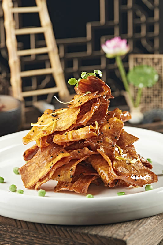 油炸拔丝红薯片图片