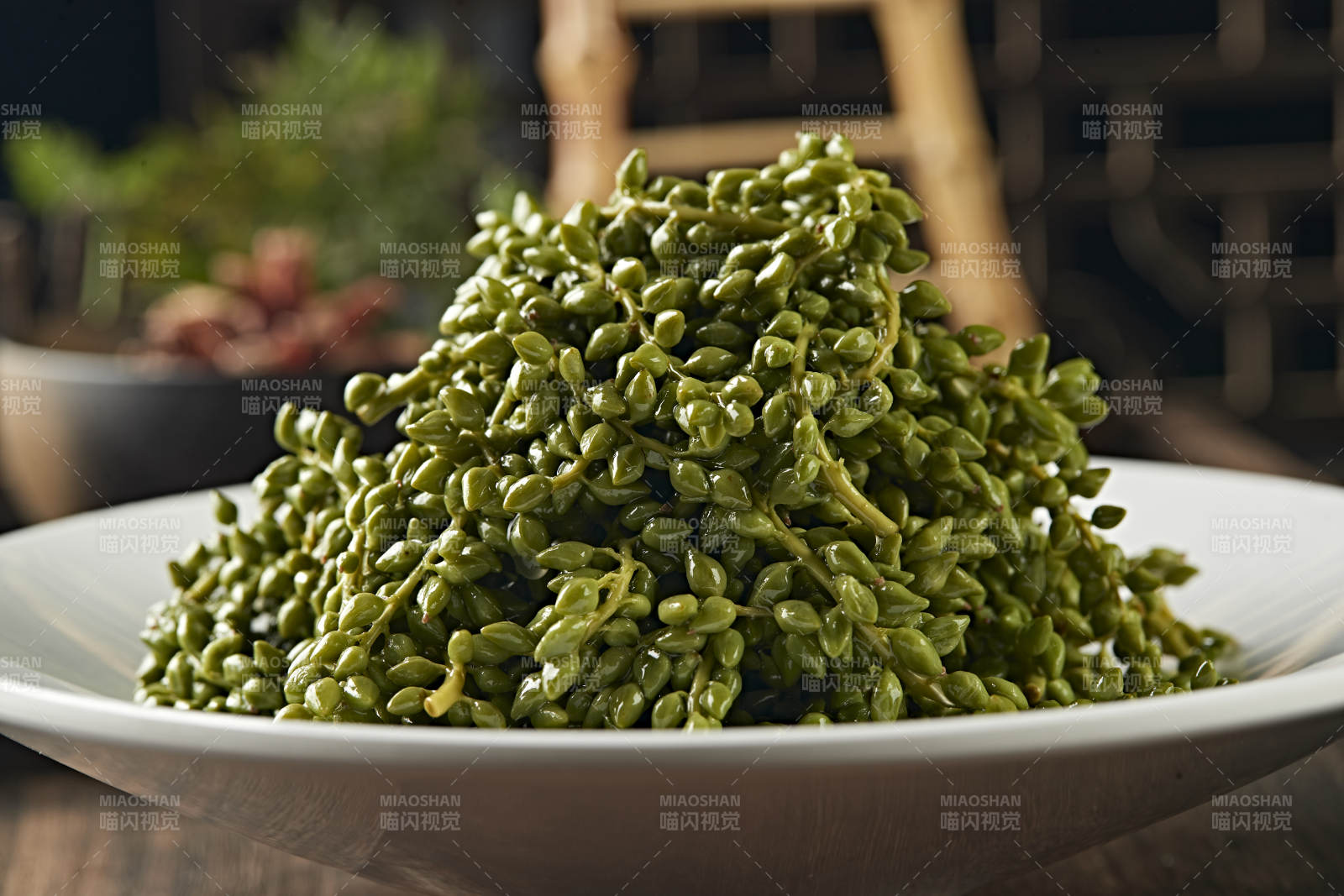 养生野菜杨树芒图片