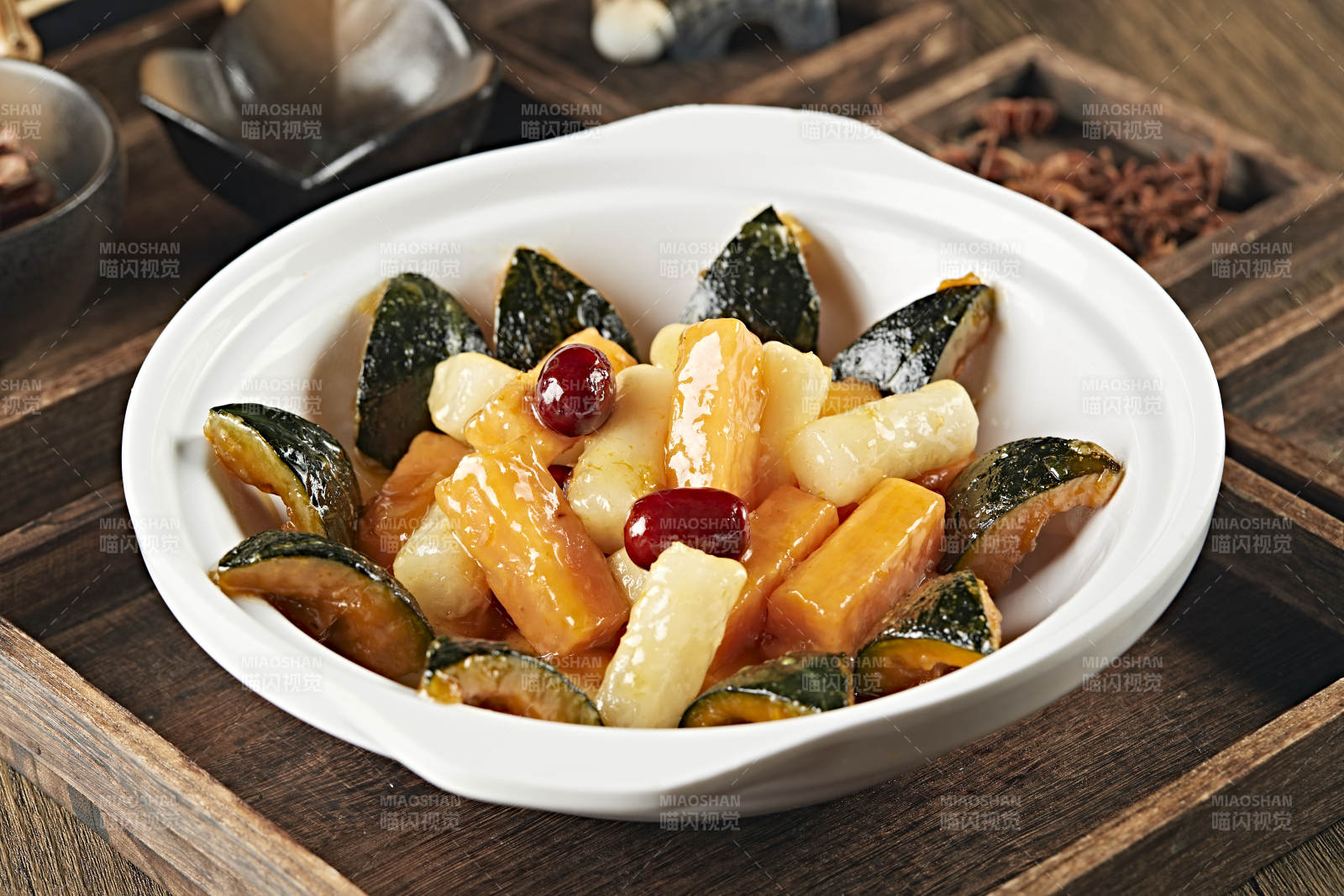 蜜汁焗红薯山药小南瓜红枣图片