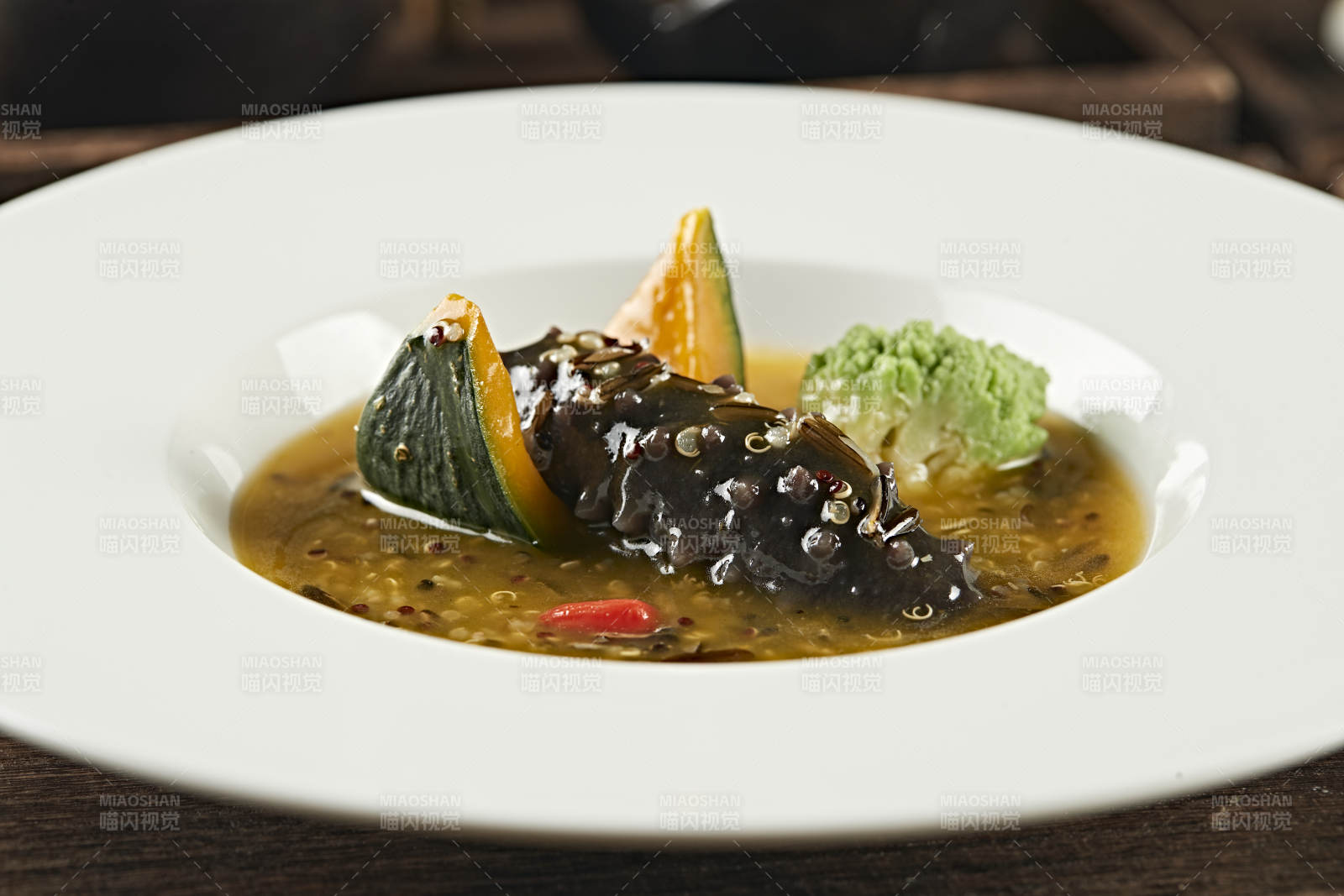 薏米捞汁炖梅花参图片