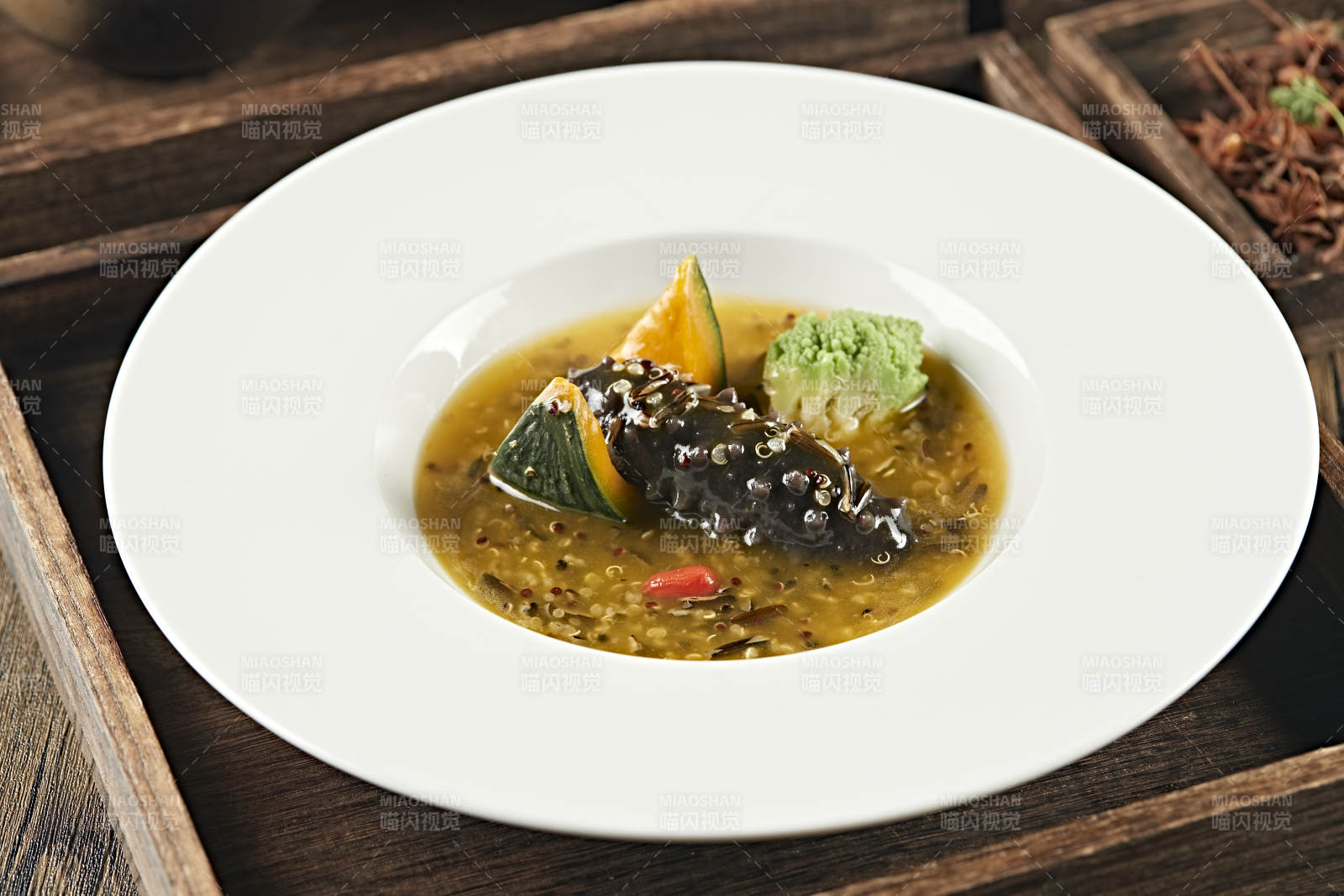 薏米捞汁炖梅花参图片