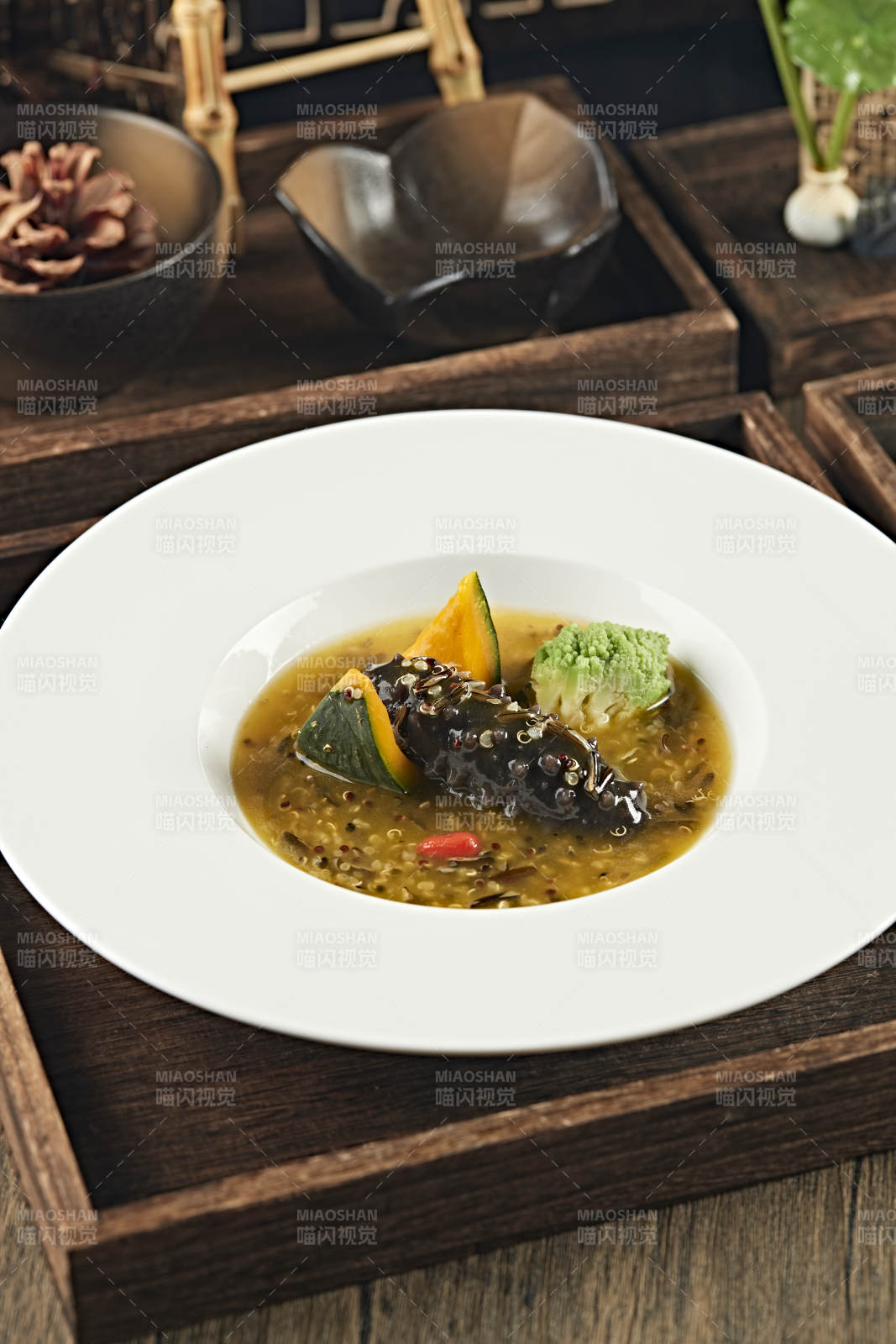 薏米捞汁炖梅花参图片