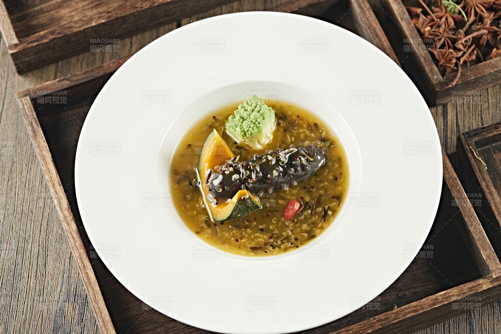 薏米捞汁炖梅花参图片