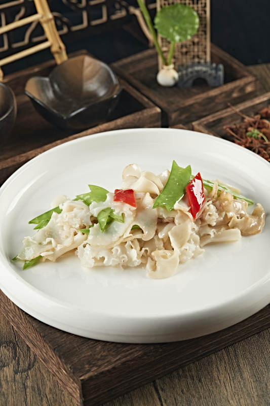 彩椒蜜豆爆螺片图片