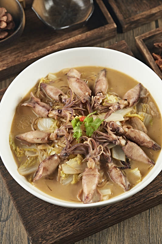 上汤娃娃菜炖墨鱼仔图片