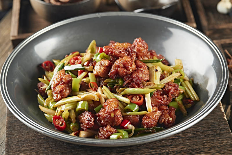 爆辣鸡里蹦图片