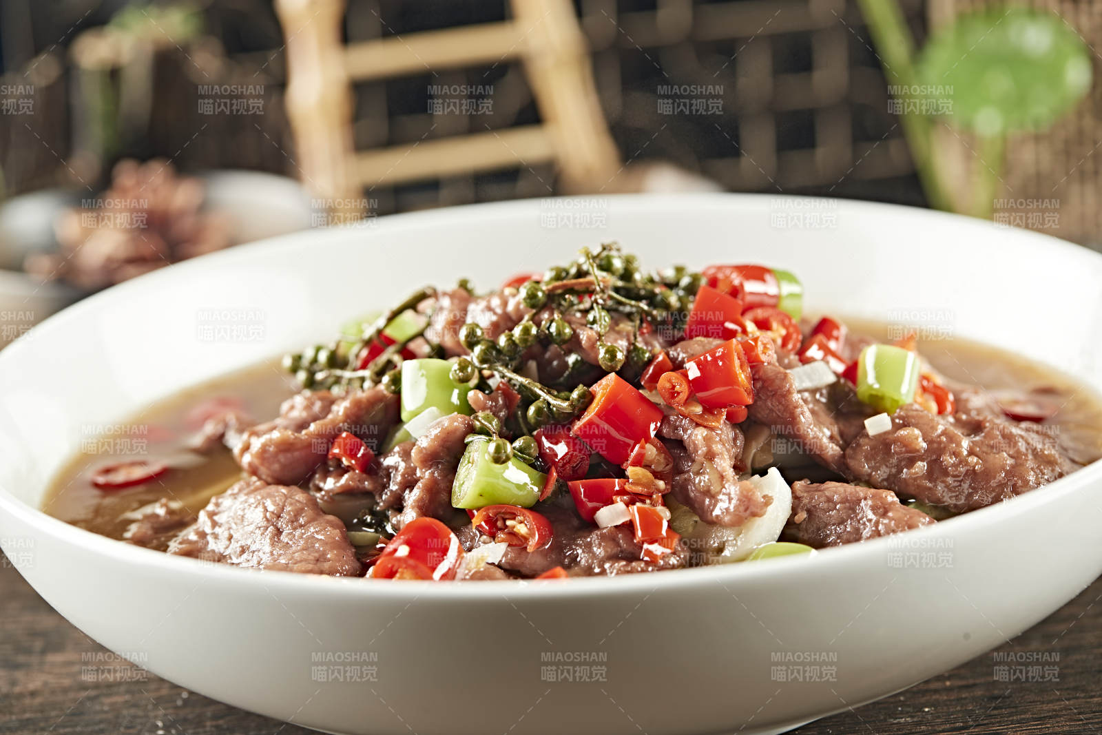 椒麻水煮牛肉图片