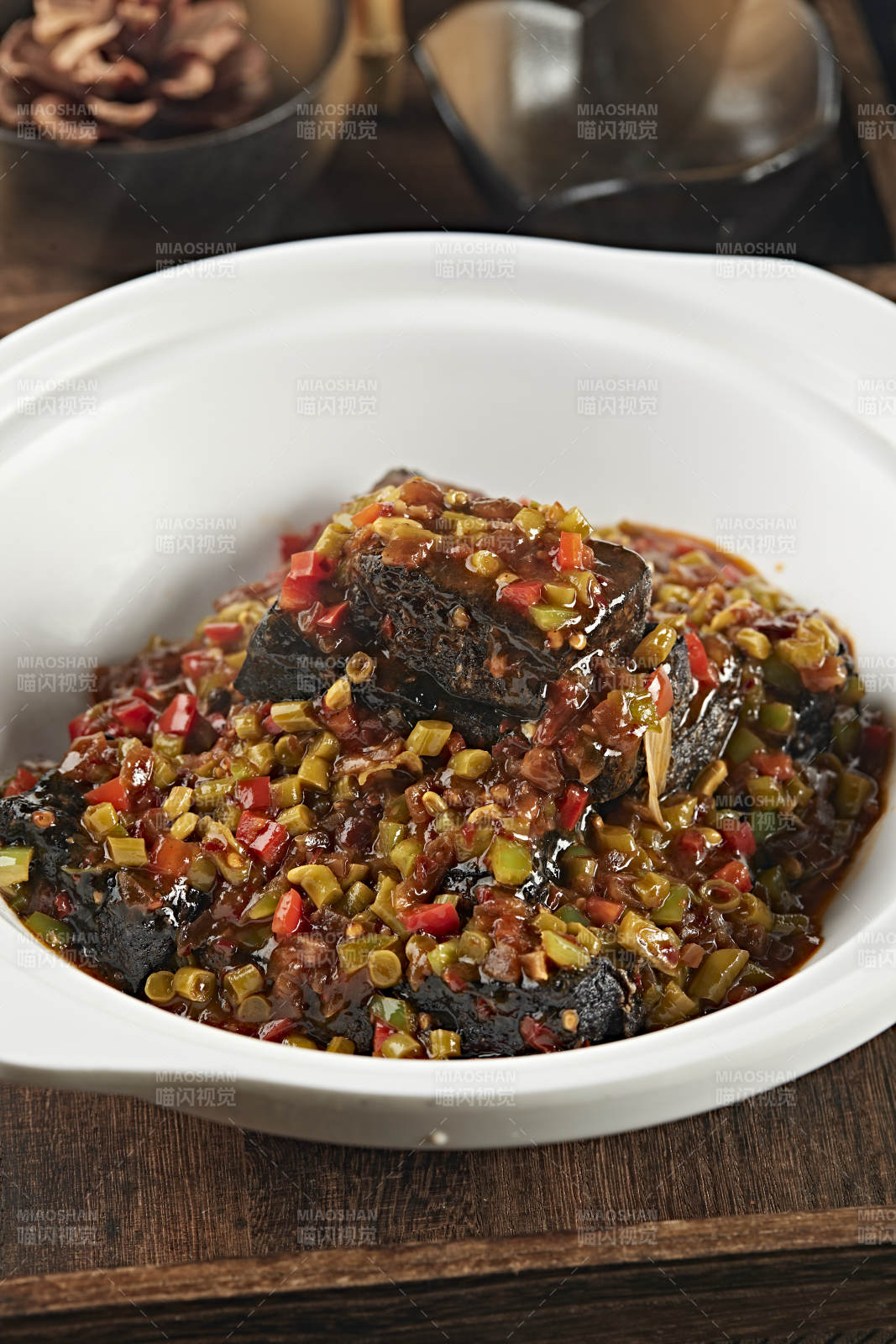 砂锅酸豆角辣酱酿长沙黑臭豆腐图片