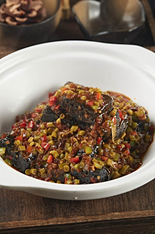 砂锅酸豆角辣酱酿长沙黑臭豆腐图片