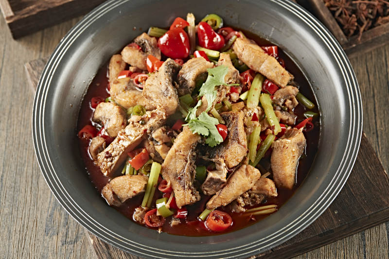 红油泡椒麻辣水煮鱼图片