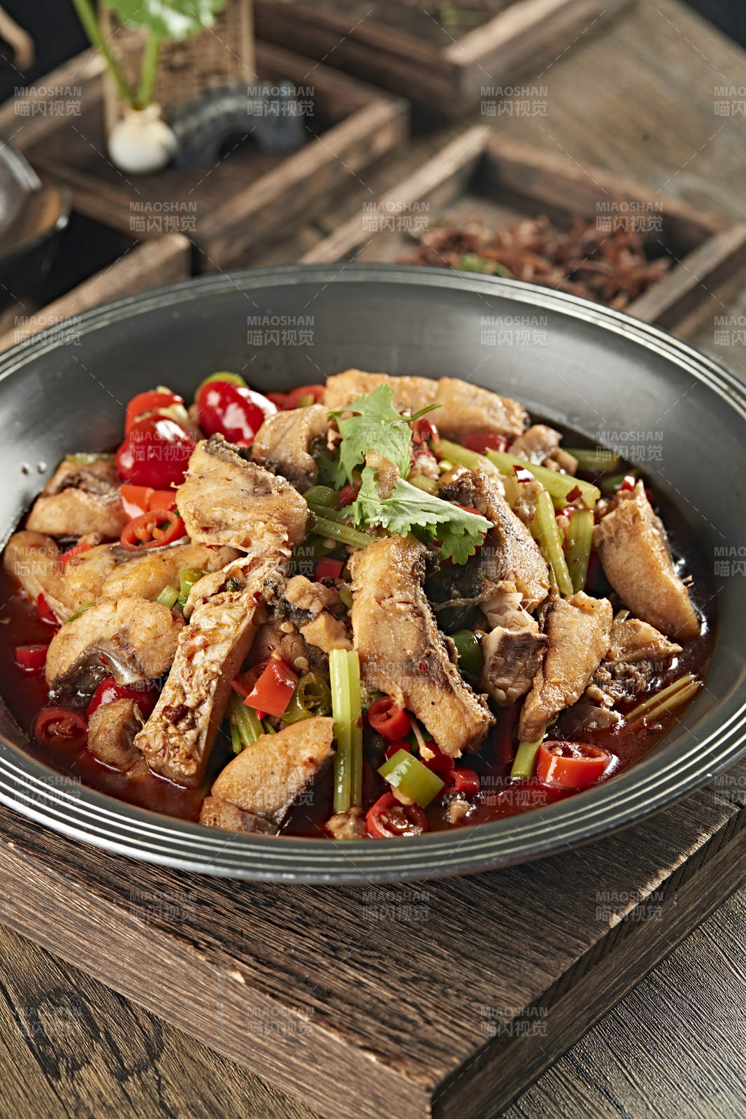 红油泡椒麻辣水煮鱼图片