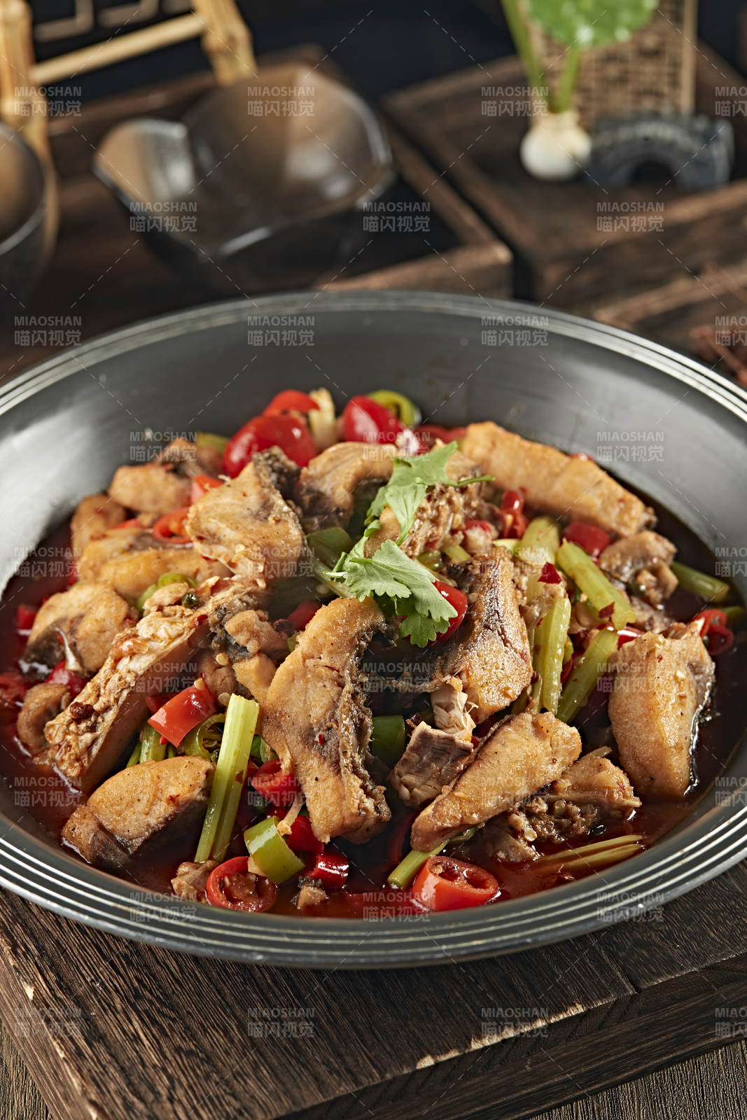 红油泡椒麻辣水煮鱼图片