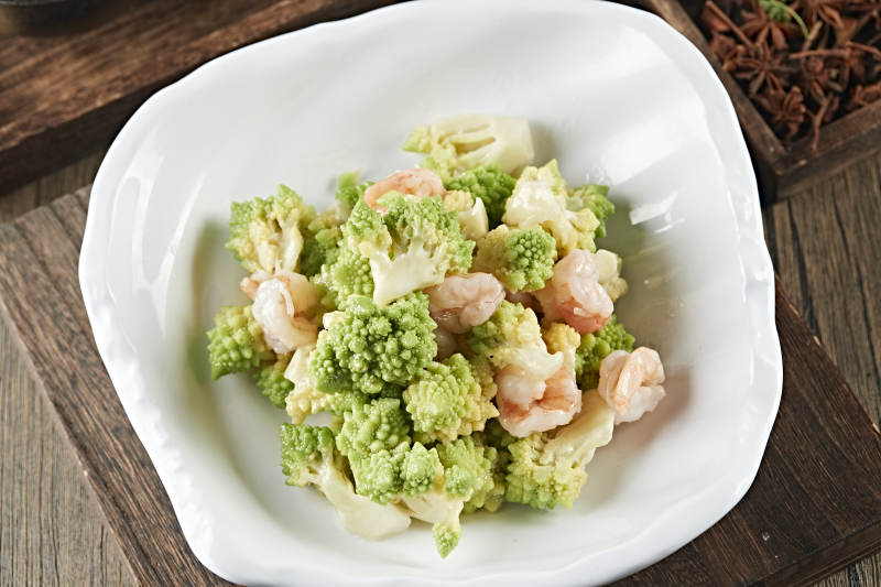 清炒宝塔菜深海大虾仁图片