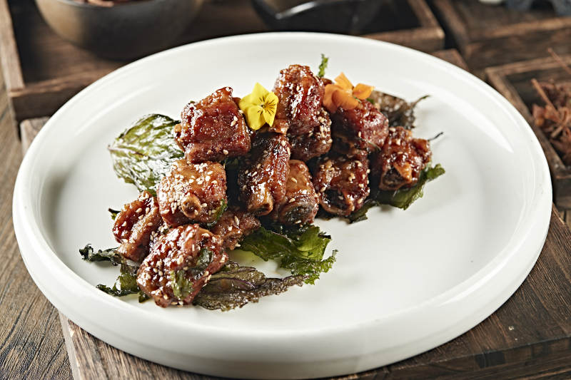 油炸薄荷叶猪小排图片