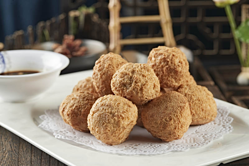 香炸豆腐丸子图片