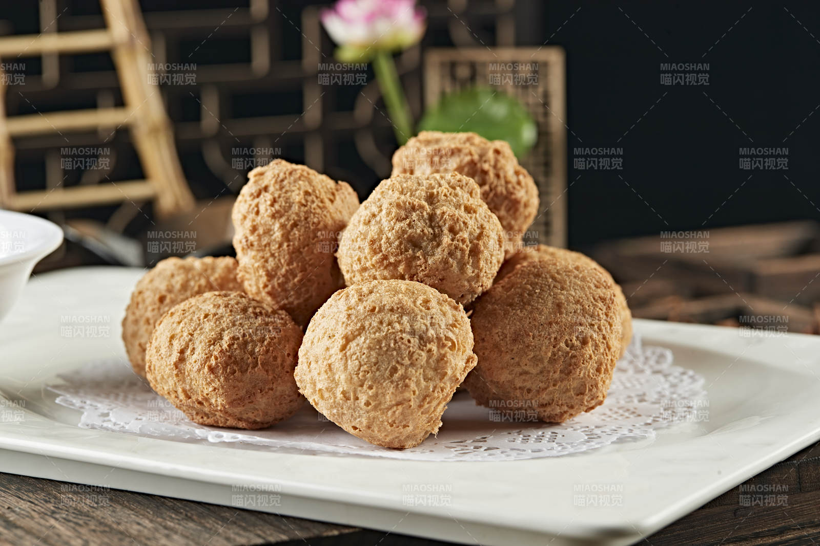 香炸豆腐丸子图片