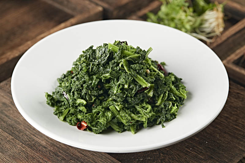 凉拌野生蕨菜猫爪菜图片