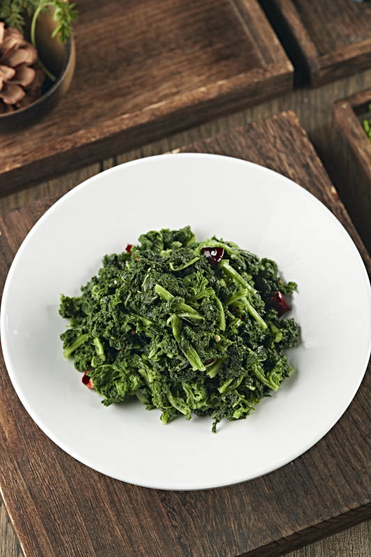 凉拌野生蕨菜猫爪菜图片