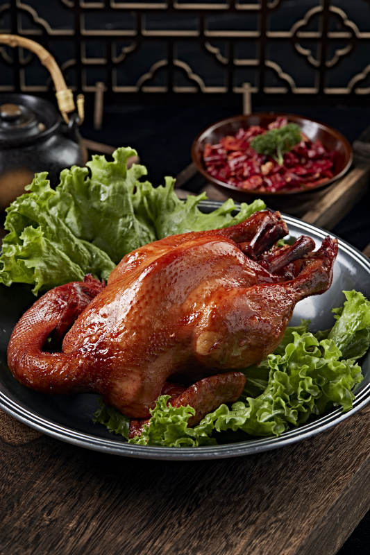 香酥卤味熏鸡图片