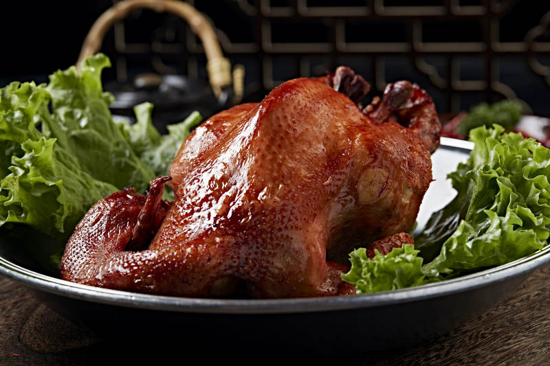 香酥卤味熏鸡图片