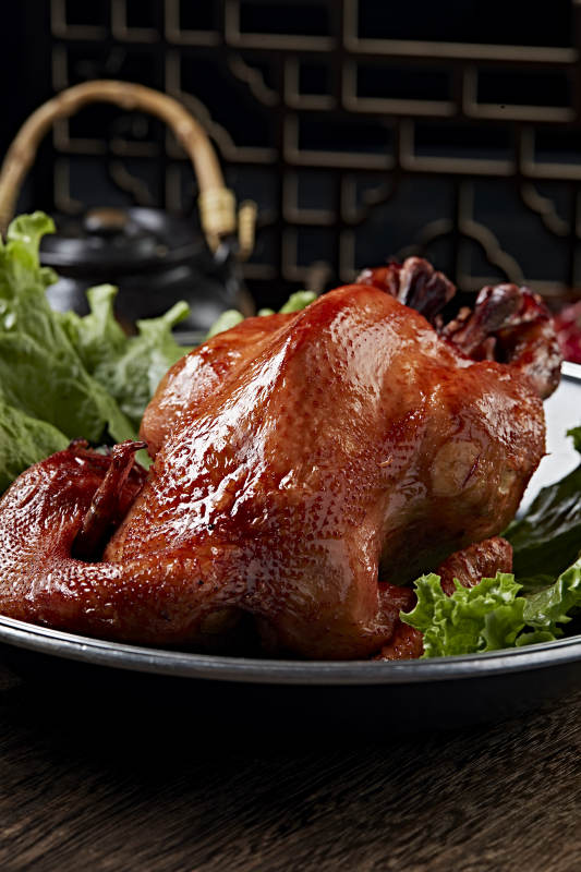 香酥卤味熏鸡图片