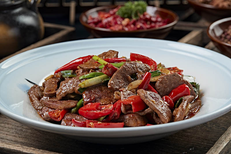 湘味青红椒蒜苗溜猪肝图片