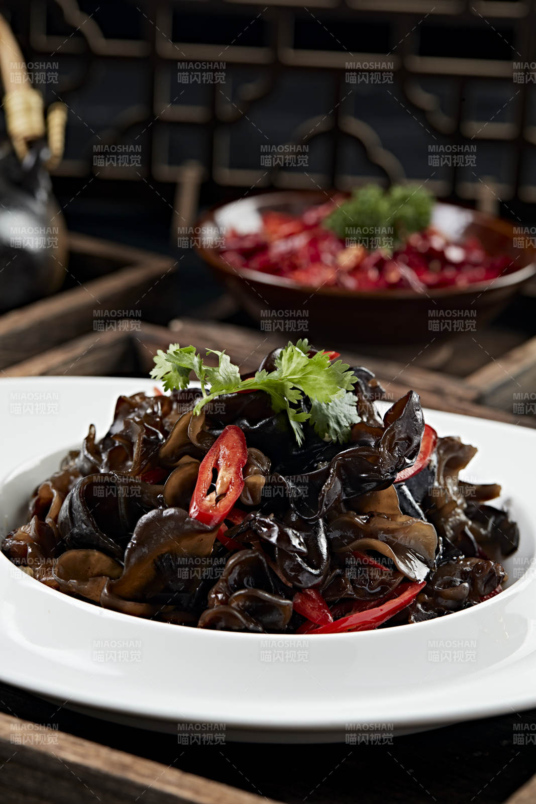 凉拌捞汁木耳图片