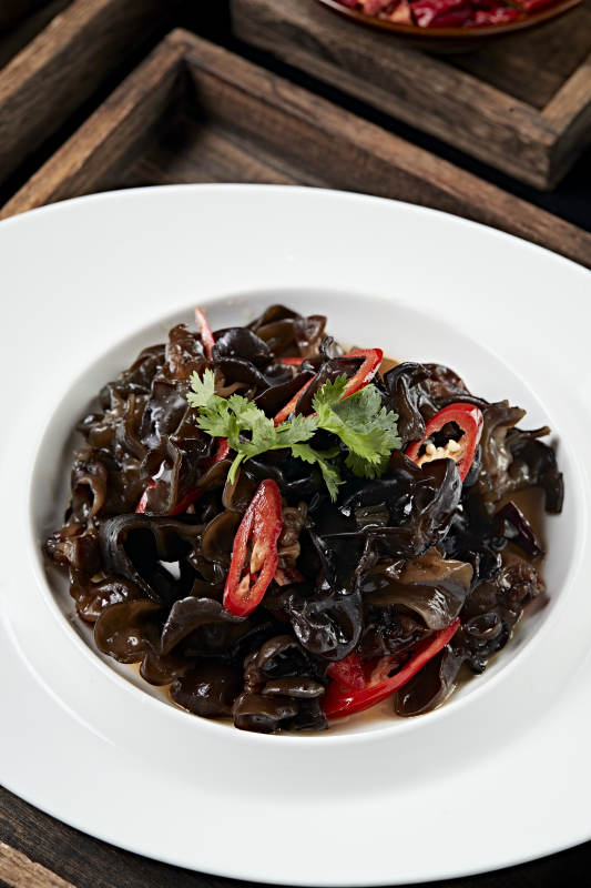 凉拌捞汁木耳图片