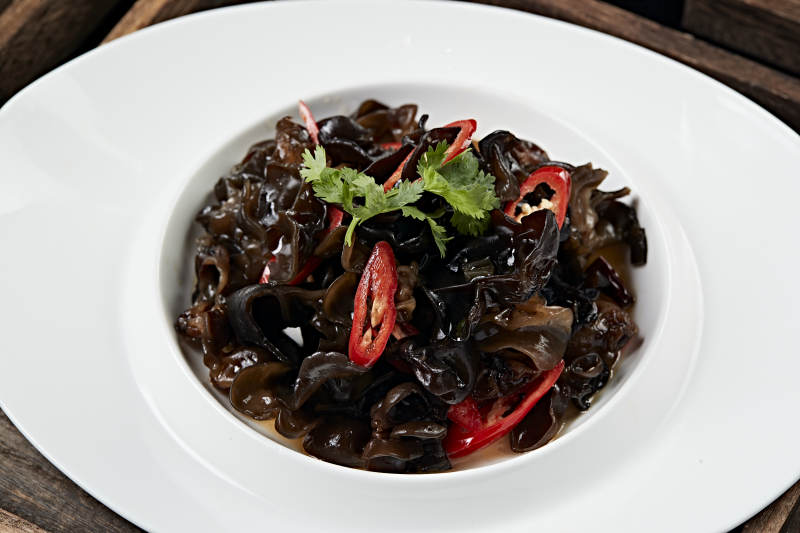 凉拌捞汁木耳图片