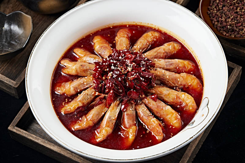 红油香辣大明虾图片