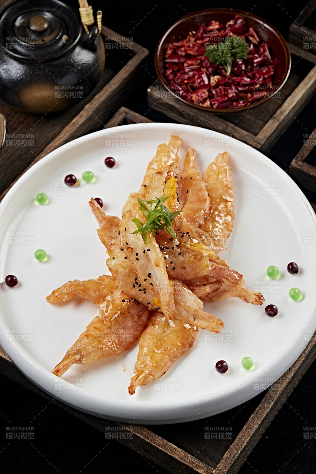 油炸糖醋开背大明虾图片