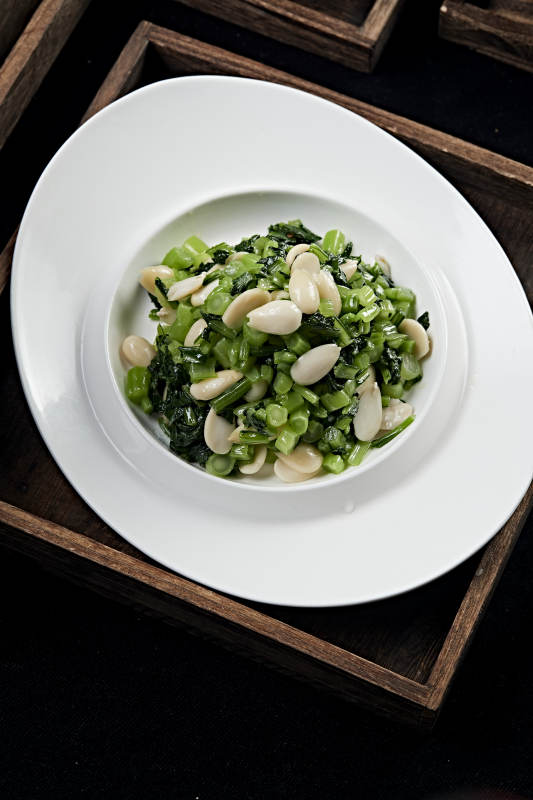 鲜雪里红凉拌水煮巴旦木图片