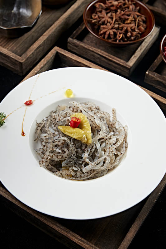 泡椒凉拌鱼皮图片