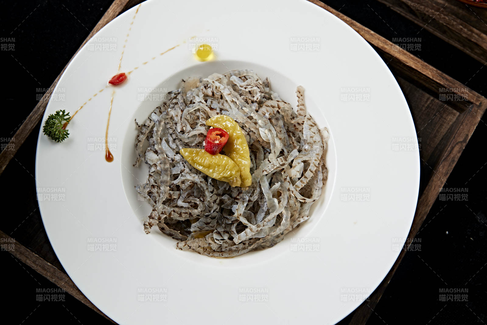 泡椒凉拌鱼皮图片