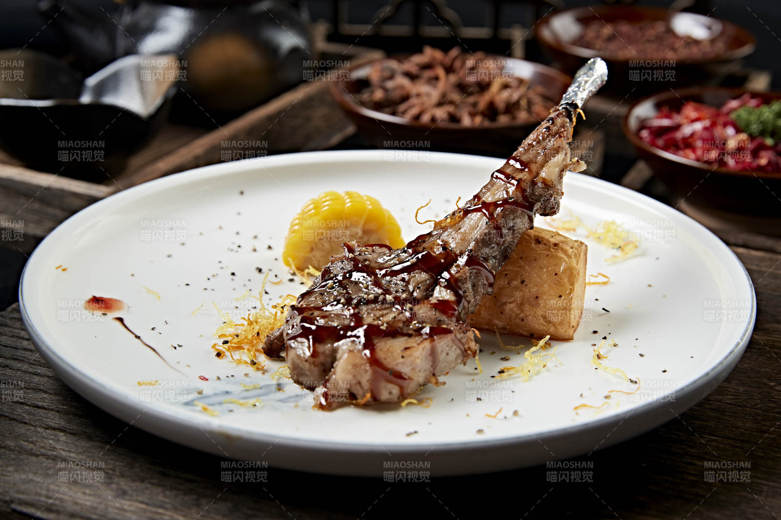 铁板波尔多法式铁板羊排图片