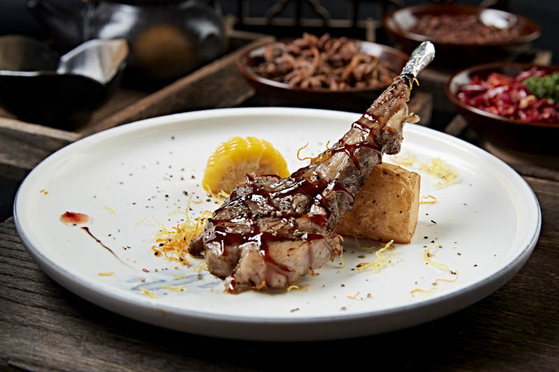 铁板波尔多法式铁板羊排图片