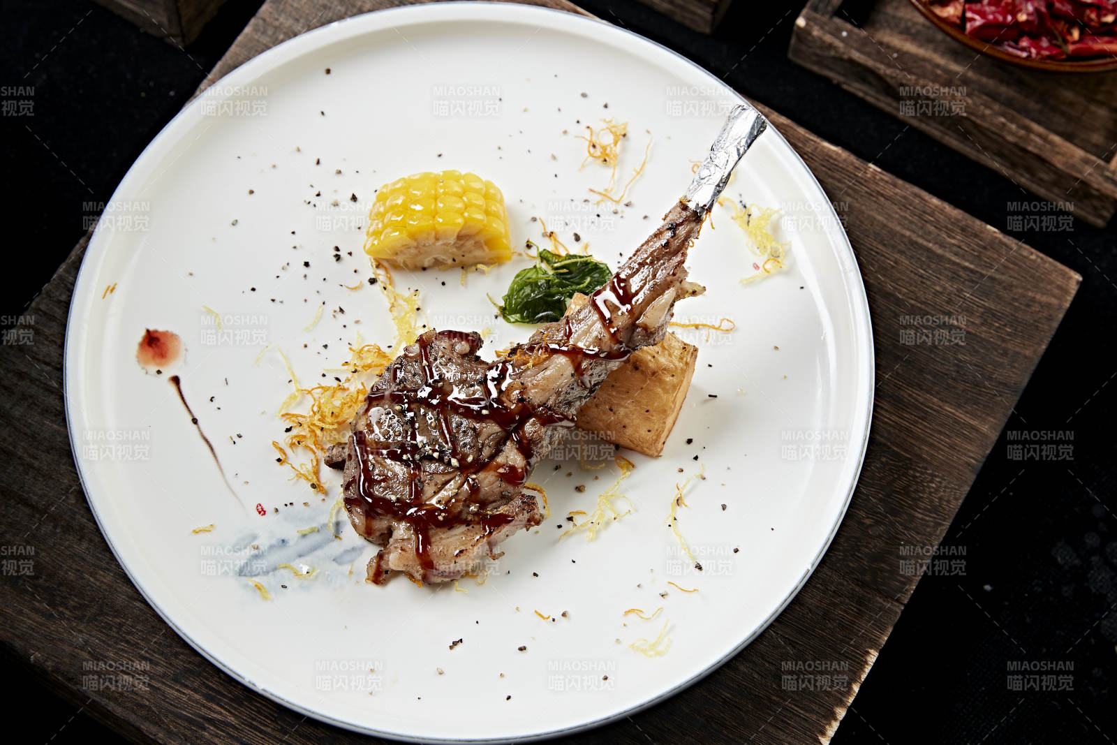 铁板波尔多法式铁板羊排图片