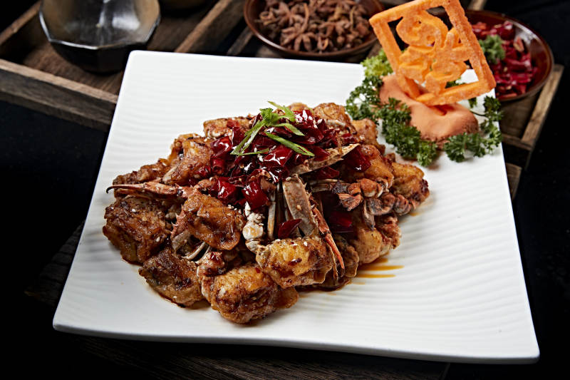 婚宴菜品葱姜炒蟹图片