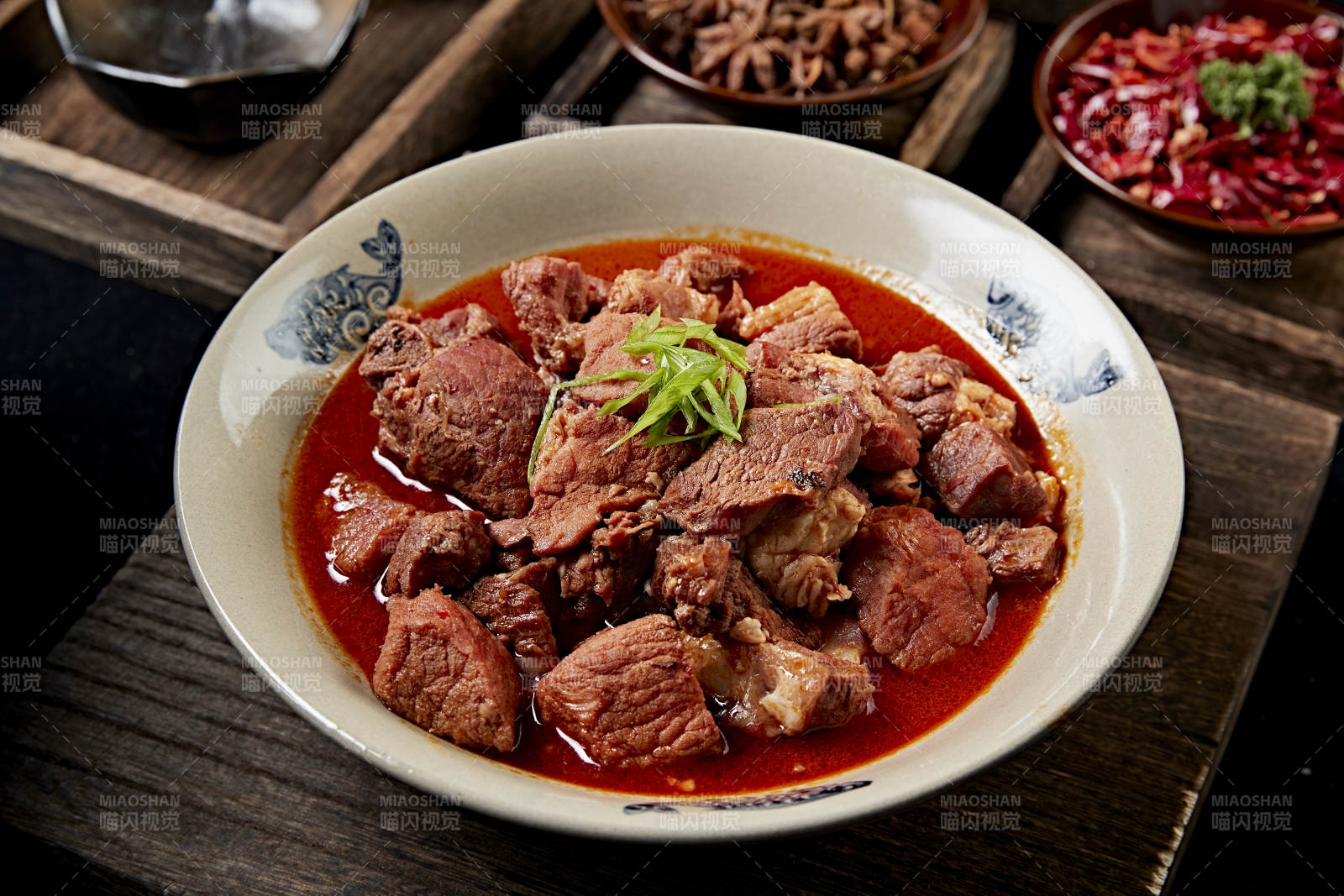 茄汁炖牛腩图片